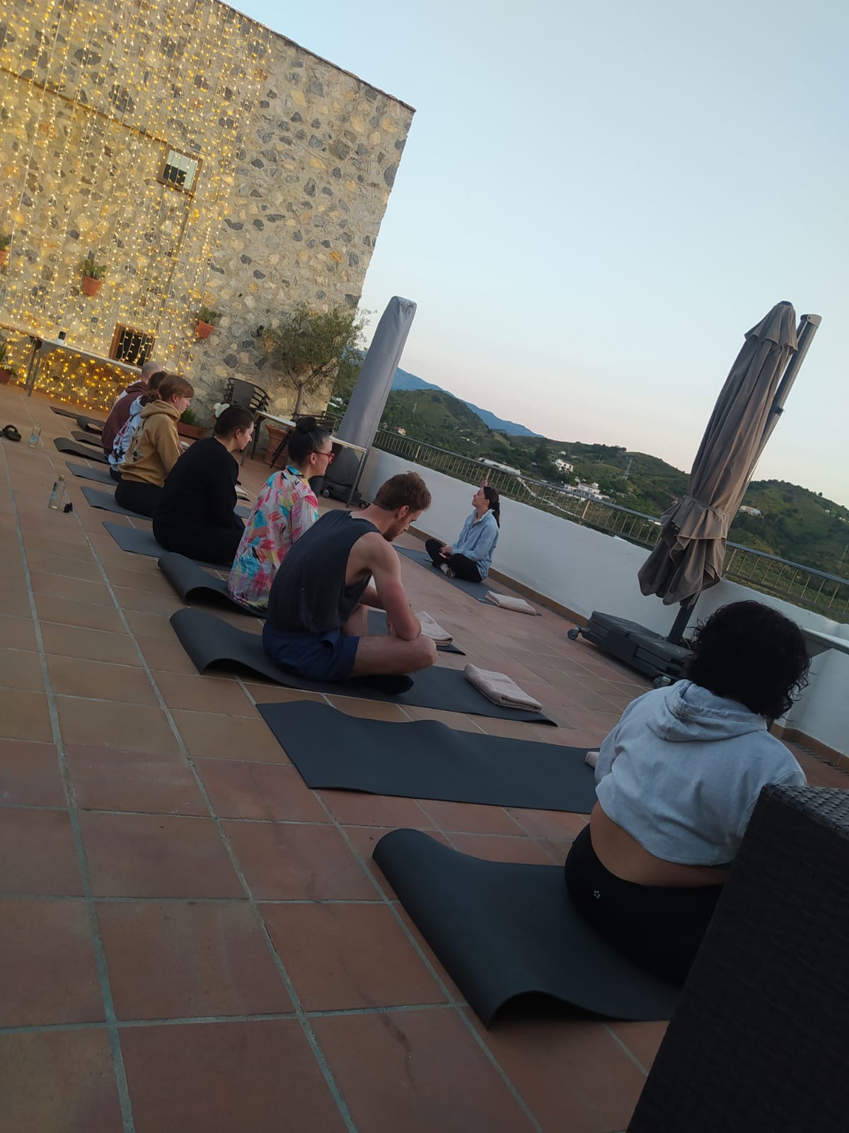 ANNA YOGA STUDIO – CASTILLO DE MONDA