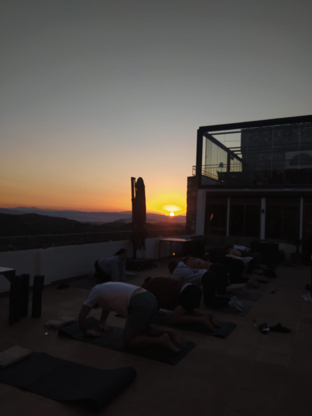 ANNA YOGA STUDIO – CASTILLO DE MONDA
