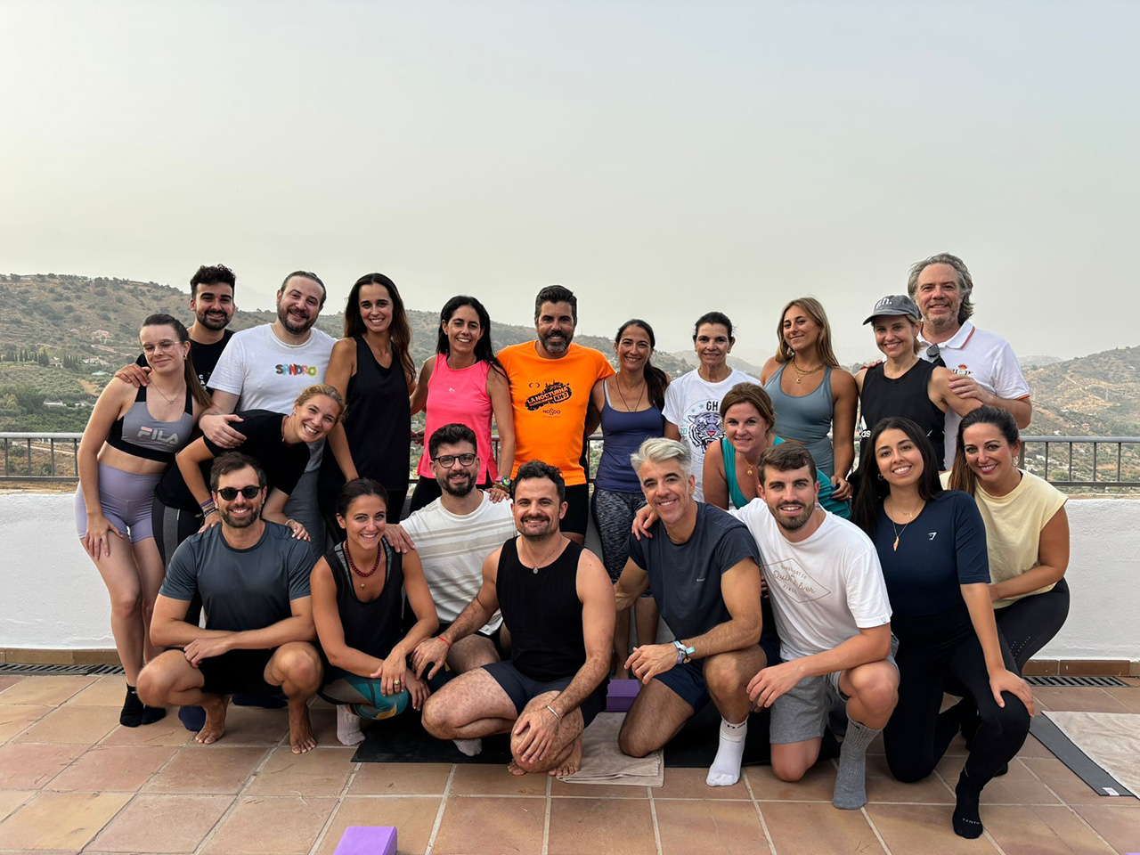ANNA YOGA STUDIO – YOGA EN EL CASTILLO DE MONDA (15)